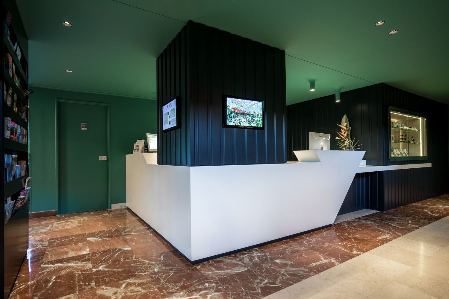 Best Western Plus H  tel Marina