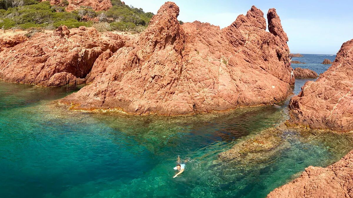 Calanque De Saint Barthélemy 83700 Saint Raphaël