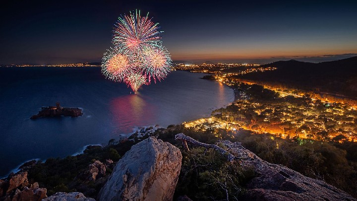 Feu d'artifice - Le Dramont