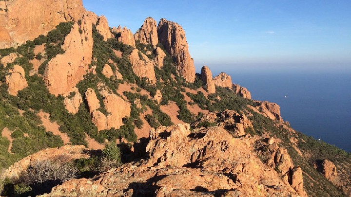 Randonnée : Les balcons du Cap Roux