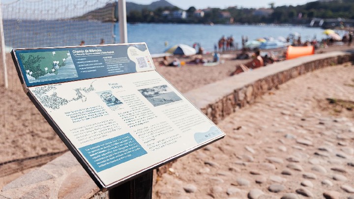 Tour bus le long du chemin de mémoire Saint-Raphaël